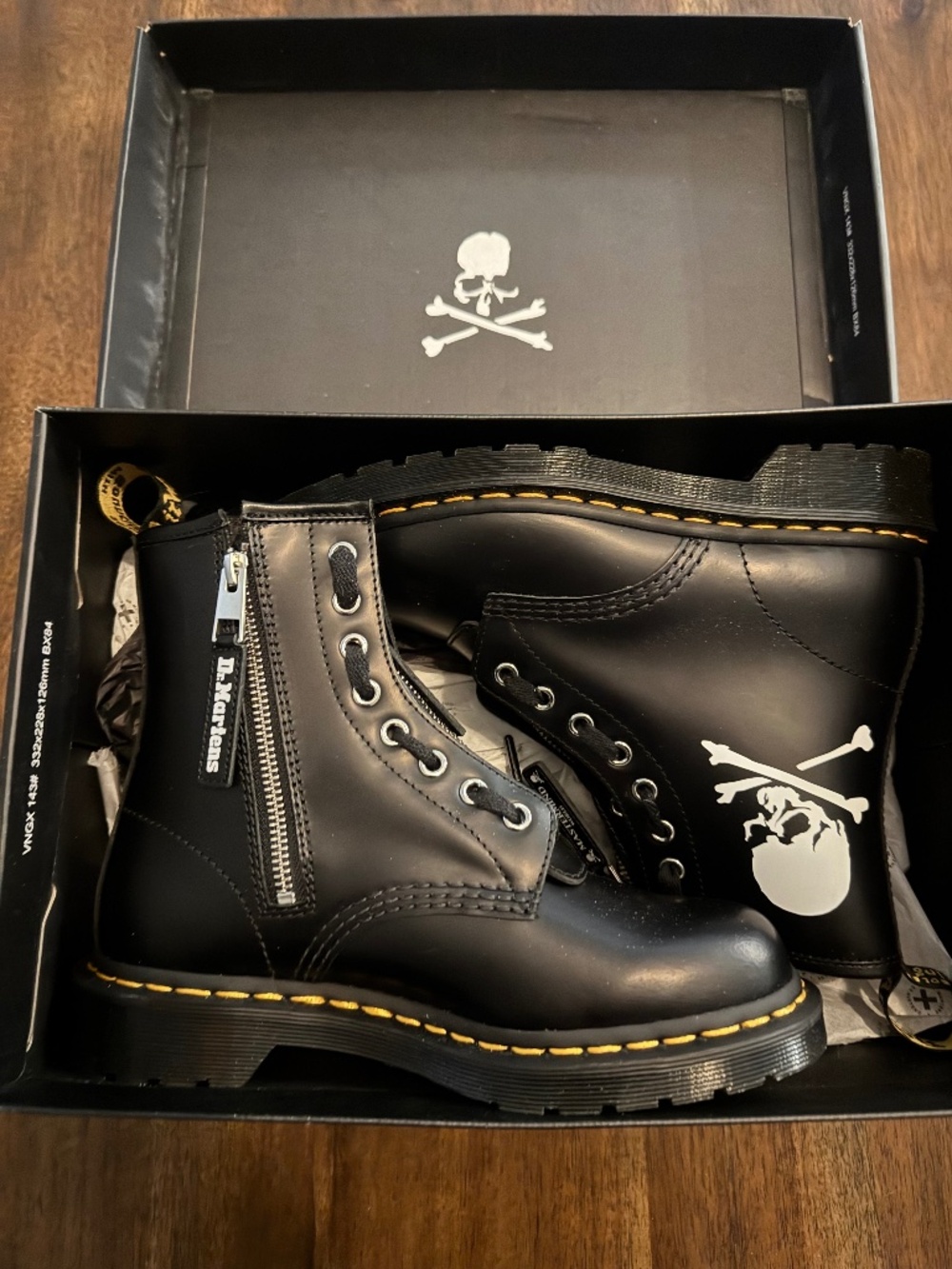 Rare NIB Dr. Martens x Mastermind Skull Boots Women’s 7